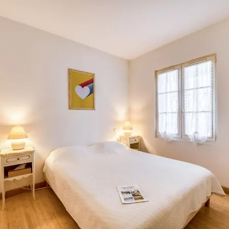 Apartment Boulevard Louis Blanc-1 By Interhome